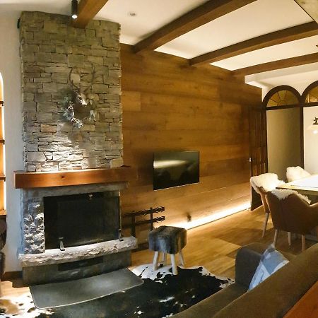 Casa Matilda - Apartamento Con Chimenea, Vistas, Rustico-Elegante En El Centro Сан-Жоан-де-лес-Абадессес Экстерьер фото